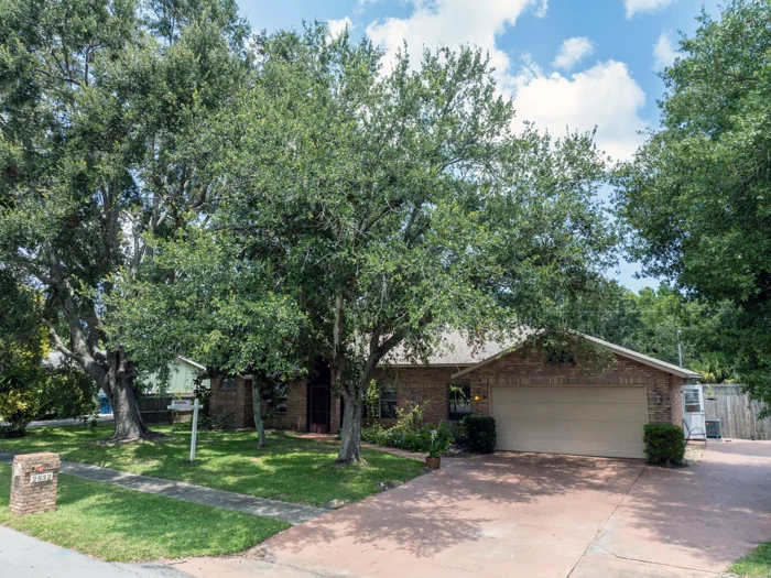 A welcoming exterior · Property marketing photography