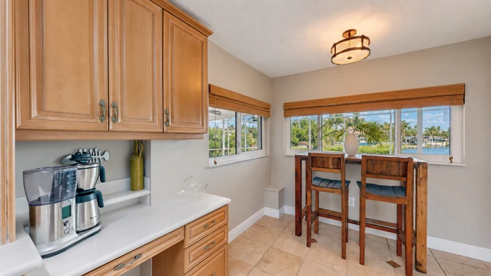 Kitchen & breakfast space · 831 Hawksbill Island Drive · Satellite Beach